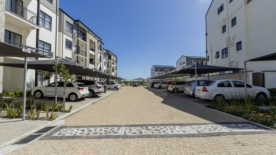 To Let 2 Bedroom Property for Rent in Sandown Western Cape